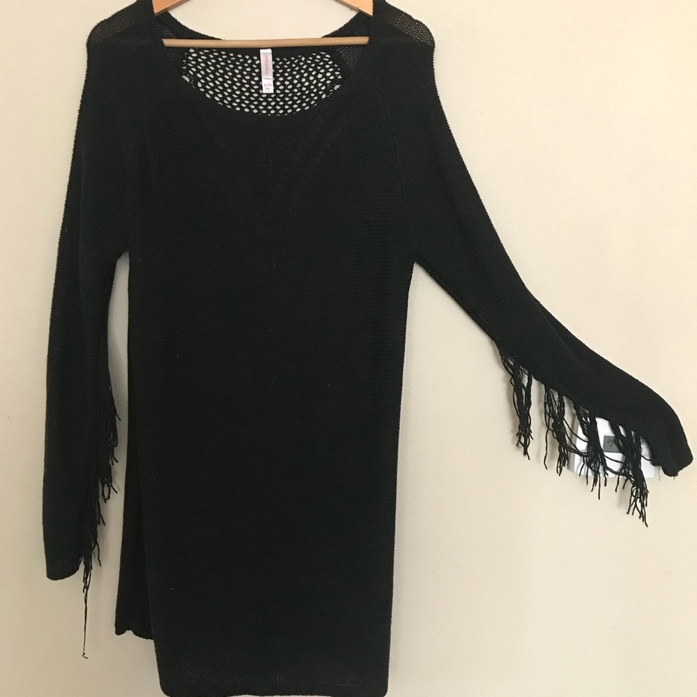 Black knit fringe sweater/dress